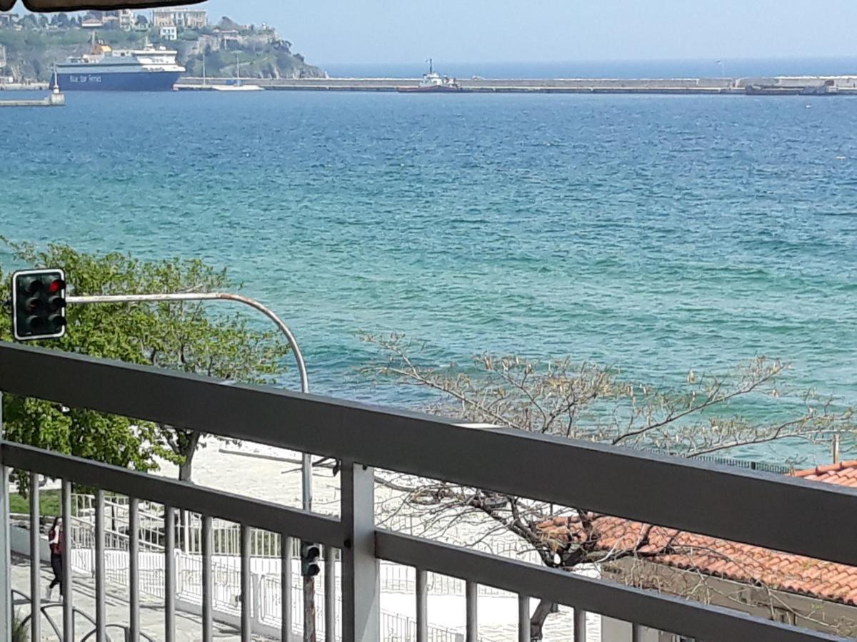 Sea View Home カヴァラ エクステリア 写真